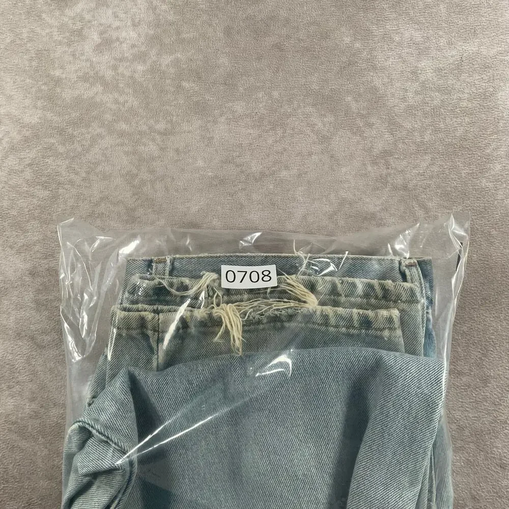 90’s Levi’s 550 Relaxed Fit Paint Wash Jeans Men’s 34x32